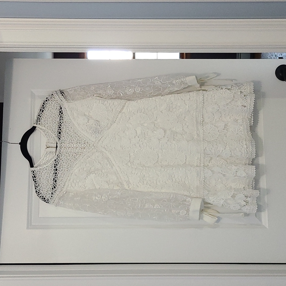 Fred Moda white lace dress brand new never worn with tags size medium